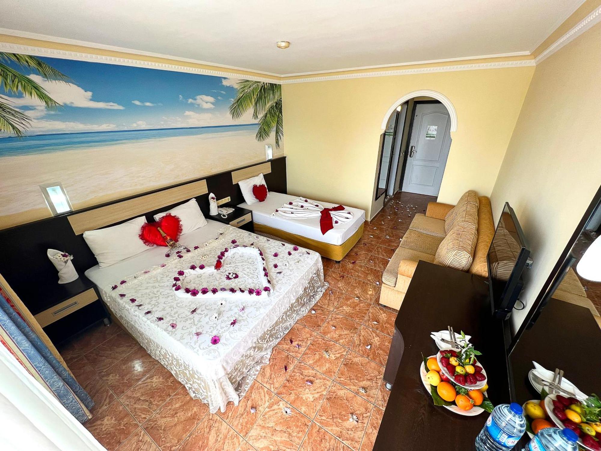 First Class Hotel Alanya Exterior foto